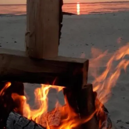 アパート Kleine Acht - Direkt Am オストゼーバート・ディアーハーゲン