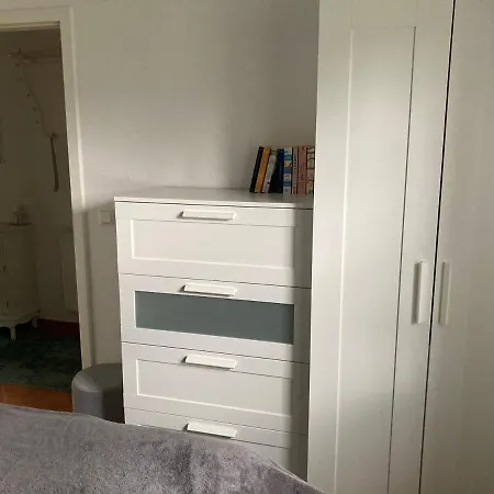 Kleine Acht - Direkt Am *