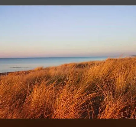 アパート Kleine Acht - Direkt Am オストゼーバート・ディアーハーゲン